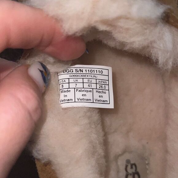 ✨ HP✨NWOT✨UGG Men\'s Ascot Slippers ✨